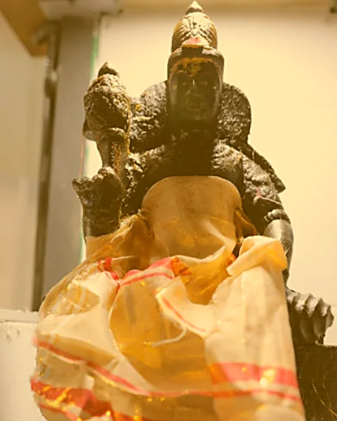 Shri Sandesvarar
