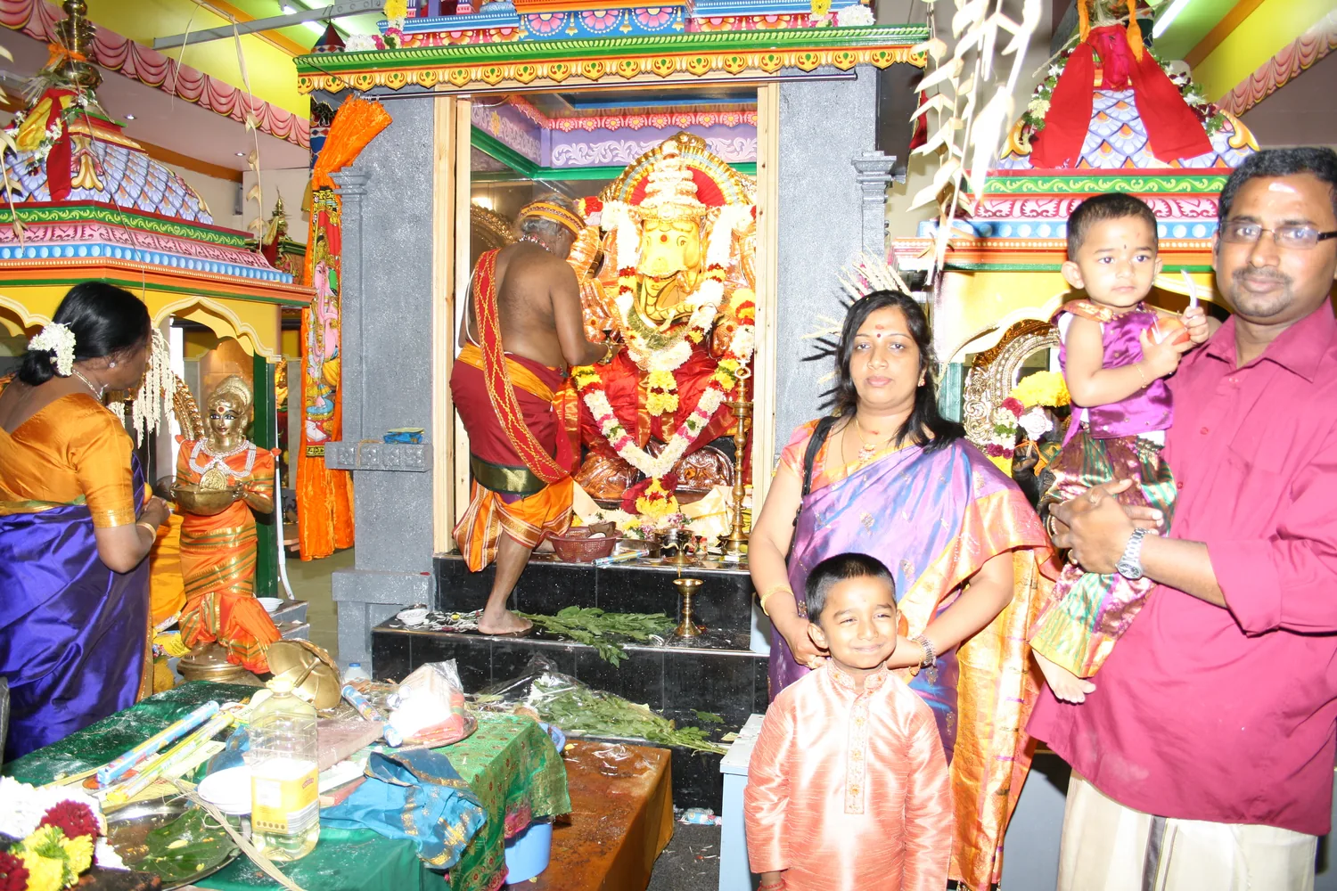 A family before the shrine.